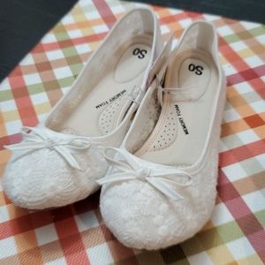 Super Comfy White Boat Lace Shoe